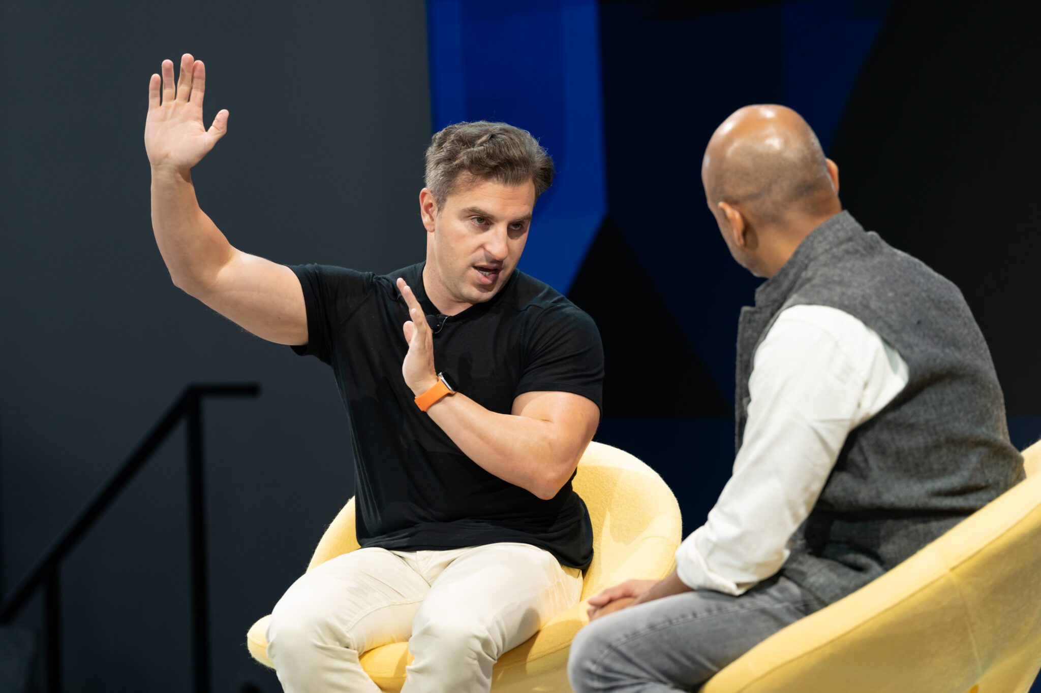 Airbnb CEO Brian Chesky speaking with Skift CEO Rafat Ali At Skift Global Forum in September 2022. Source: Skift